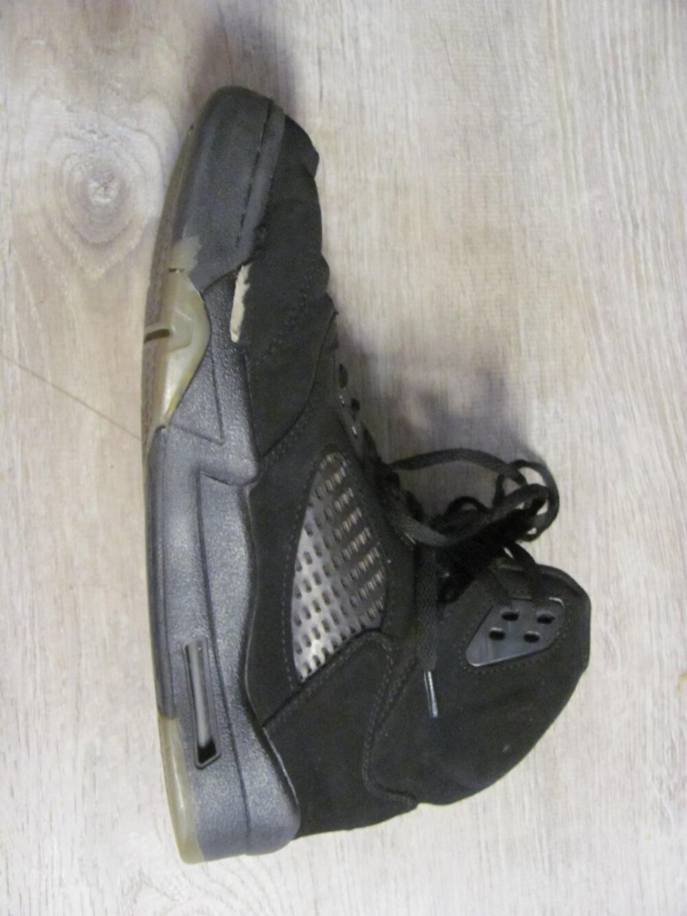 Men's Nike Air Jordan 5 Retro SE Black Cat Size 8 FZ2239-001
